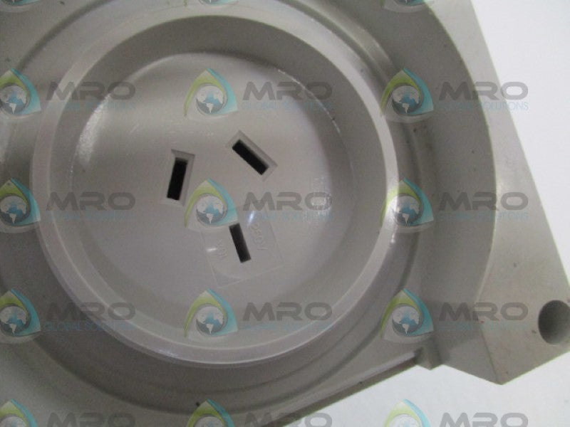 NHP ISOC310PG SOCKET OUTLET UNMP