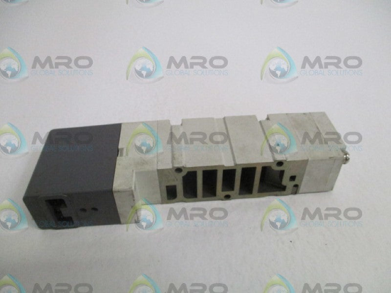 SMC VQC4200-5 PNEUMATIC SOLENOID VALVE  UNMP