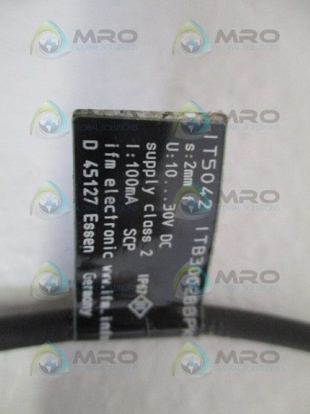 IFM EFECTOR IT5042 INDUCTIVE SENSOR UNMP