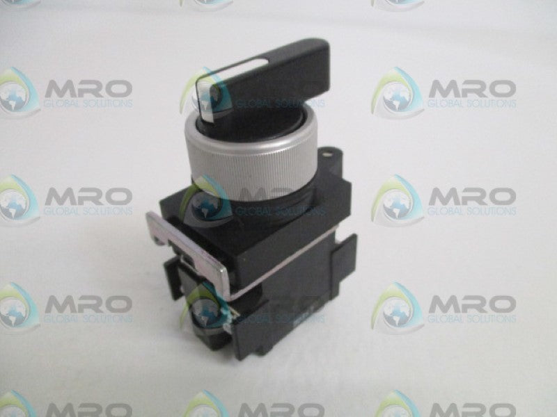 FUJI ELECTRIC AK22-1 SELECTOR SWITCH NSNP