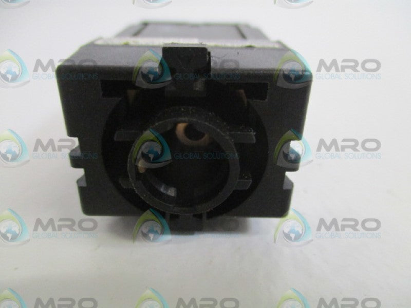 FUJI ELECTRIC AR9T511-Q PILOT INDICATOR LIGHT (AS PICTURED) UNMP