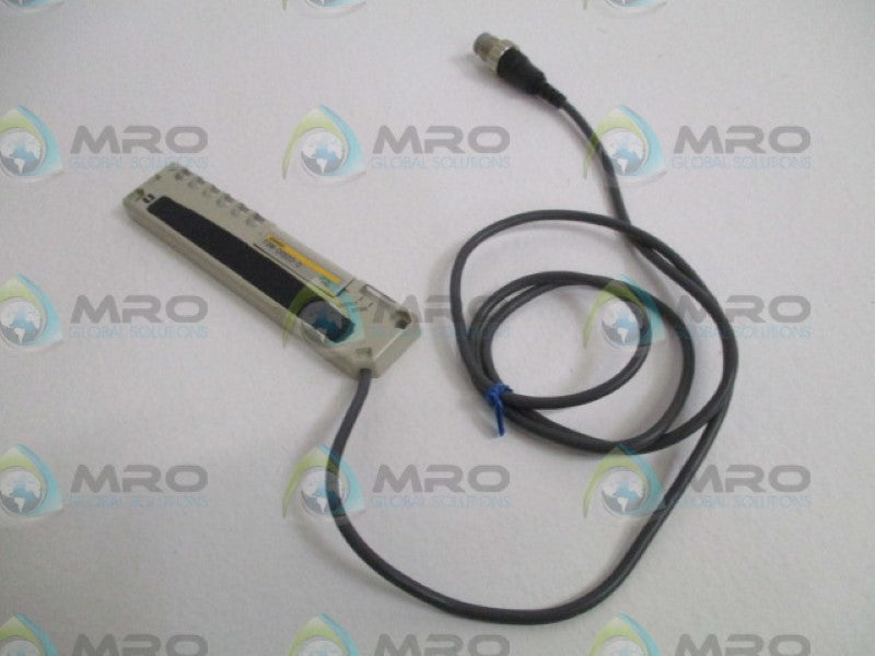 OMRON F3W-D052D-D PICKING SENSOR UNMP