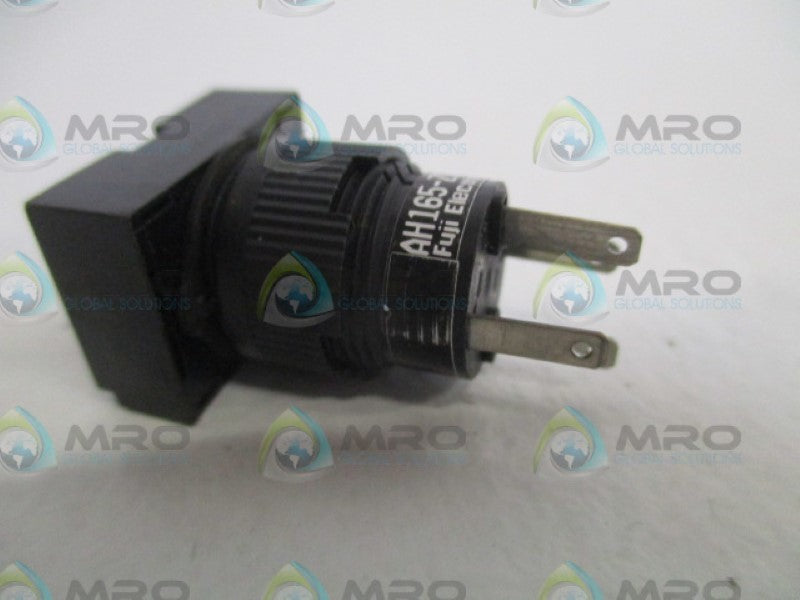 FUJI ELECTRIC AH165-ZT1RE5 RED INDICATOR PUSHBUTTON UNMP