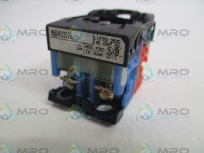 FUJI ELECTRIC AR22S2R PUSHBUTTON BODY (AS PICTURED) UNMP