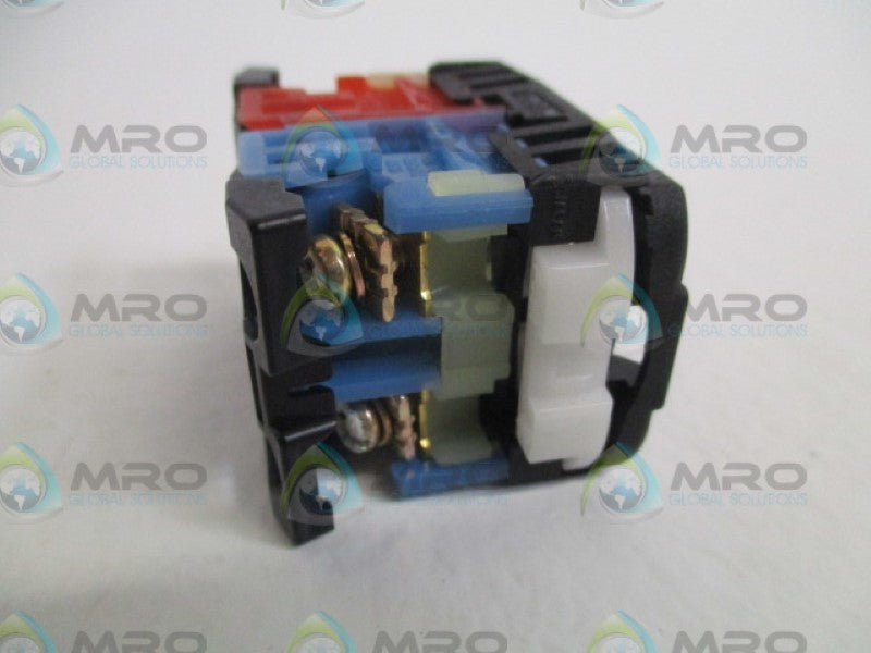 FUJI ELECTRIC AR22F0R PUSHBUTTON BODY (AS PICTURED) UNMP