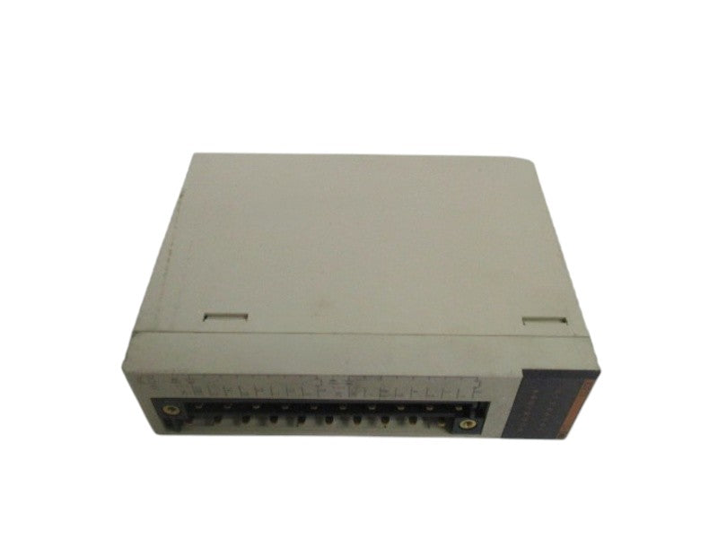 OMRON CS1W-ID211 INPUT UNIT MODULE (MISSING TERMINAL) UNMP