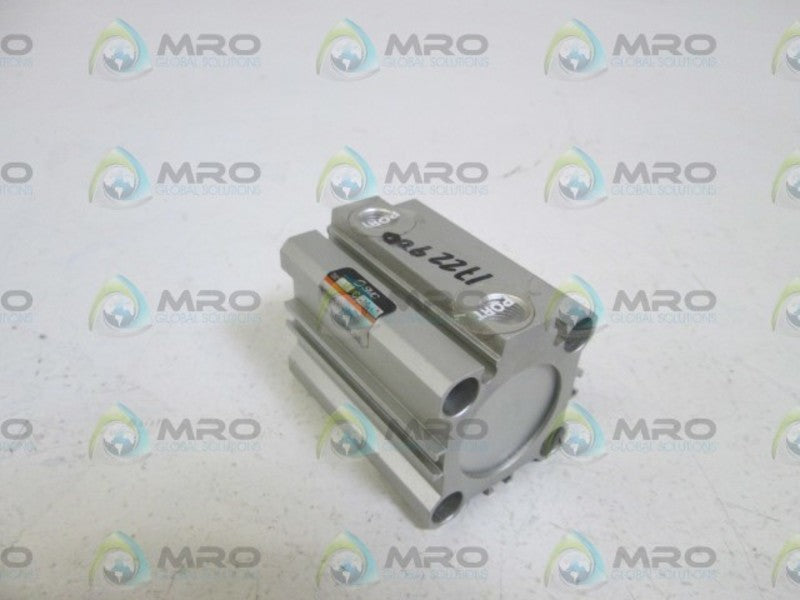 SMC CYLINDER ECDQ2B32-30D NSNP