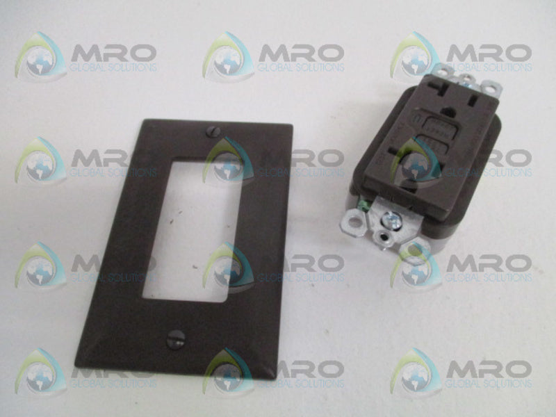 PASS & SEYMOUR 2095 DUPLEX RECEPTACLE TRIP INDICATOR LIGHT NSMP
