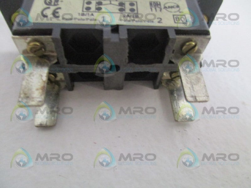 SQUARE D 9007CO6 SNAP SWITCH UNMP