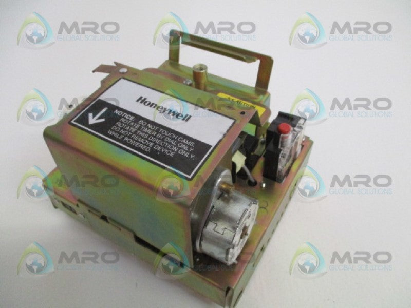 HONEYWELL R4140G1171 PROGRAMMER CONTROLLER NSNP