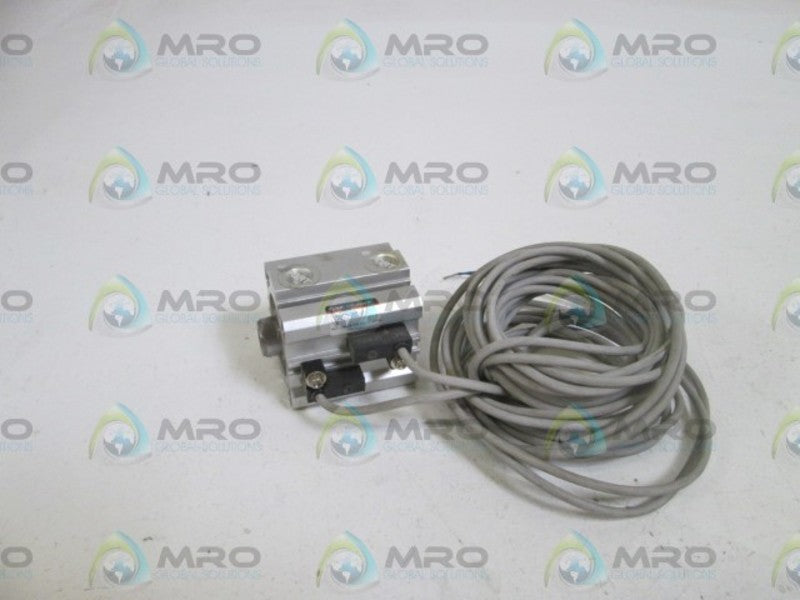 SMC CYLINDER CDQ2B32-20DC-A73L NSNP