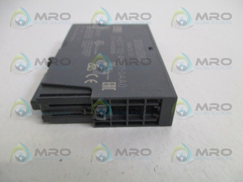 SIEMENS SIMATIC S7 6ES7132-4BB31-0AA0 OUTPUT MODULE (AS PICTURED) NSNP
