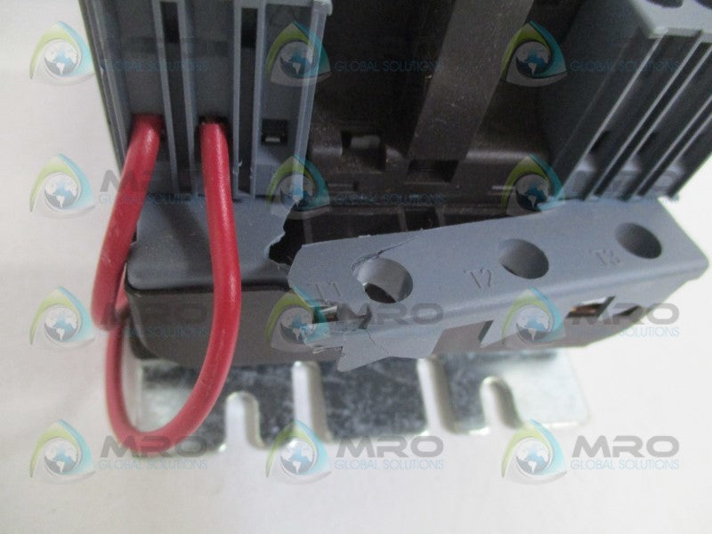 SIEMENS 14BU+32A/75D73070H/3UB8113-4BB2 STARTER(0.75-3.4A) (AS PICTURED)UNMP