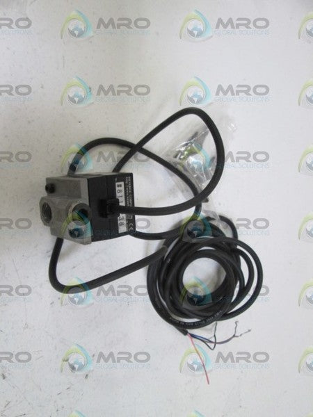 KEYENCE PRESSURE SENSOR AP-34KP UNMP