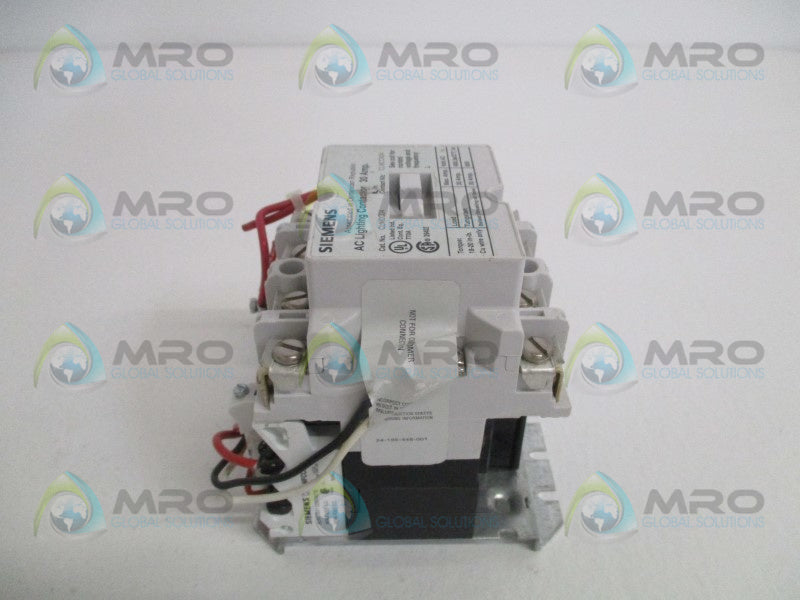 SIEMENS CLM0C04 AC LIGHTING CONTACTOR 110/120V UNMP
