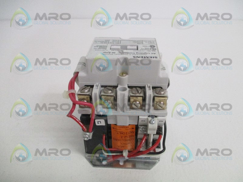 SIEMENS CLM0C04 AC LIGHTING CONTACTOR 110/120V UNMP