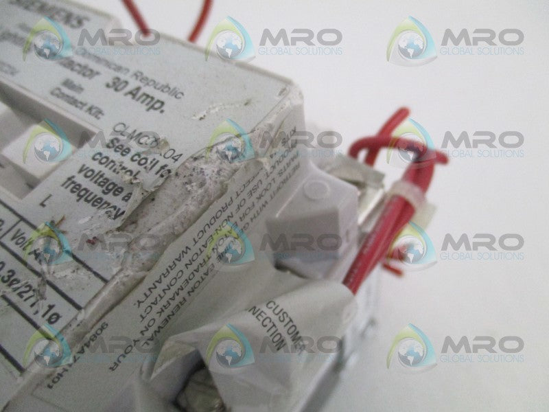 SIEMENS CLM0C04 AC LIGHTING CONTACTOR (AS PICTURED) UNMP
