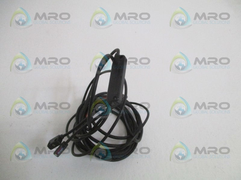 KEYENCE PQ-02 PHOTOELECTRIC SENSOR UNMP