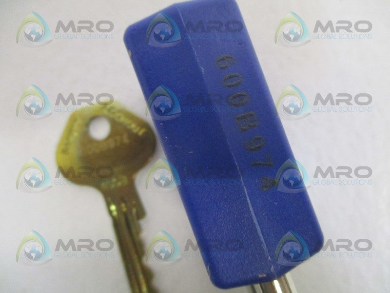 MASTER LOCK 410MKBLUZT1 600B974 PADLOCK NSMP