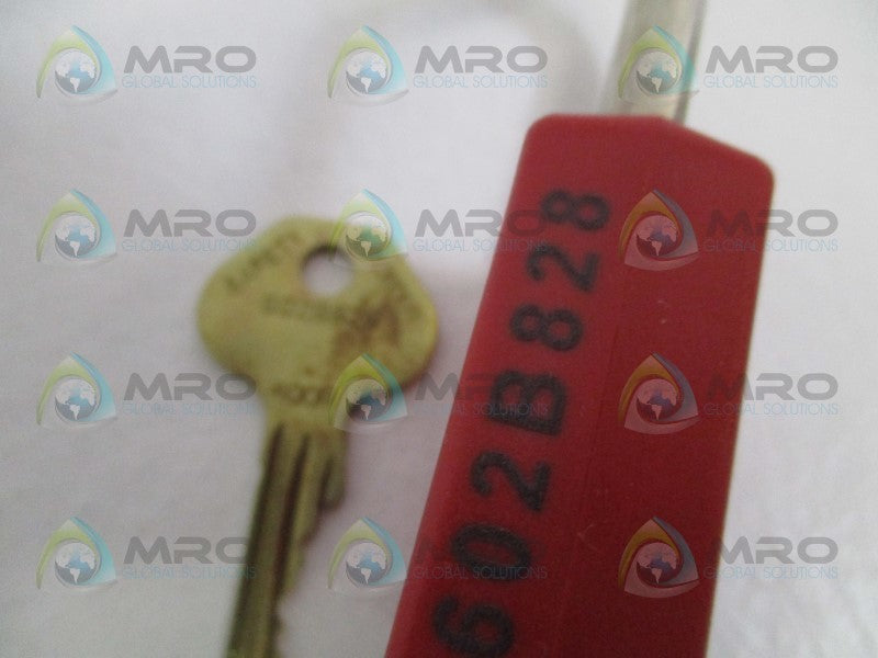 MASTER LOCK 410MKREDZT1 602B828 PADLOCK NSMP