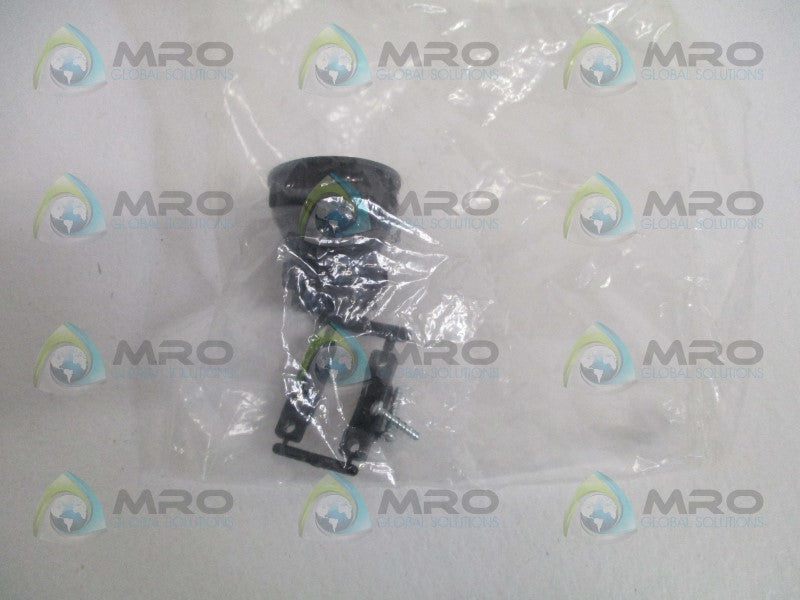 AMP 206138-1 CABLE CLAMP  NSMP