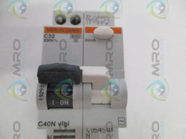 MERLIN GERIN 19668 CIRCUIT BREAKER 32A  NSMP