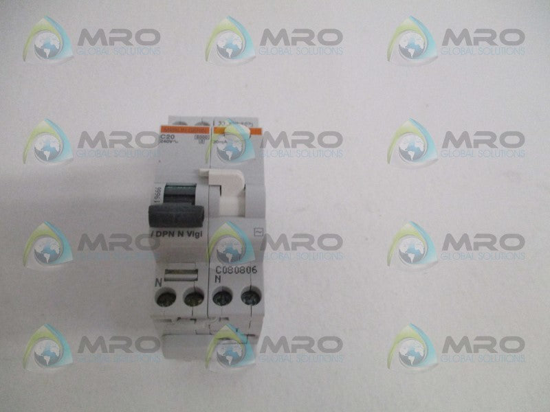 MERLIN GERING 19666 CIRCUIT BREAKER 20A  NSMP