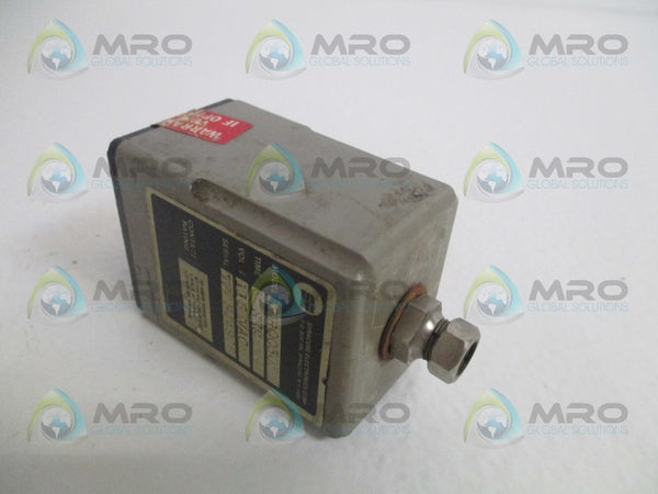 SYRACUSE ELECTRONICS TNR00303 TIMER RELAY 5SEC (AS PICTURED) UNMP