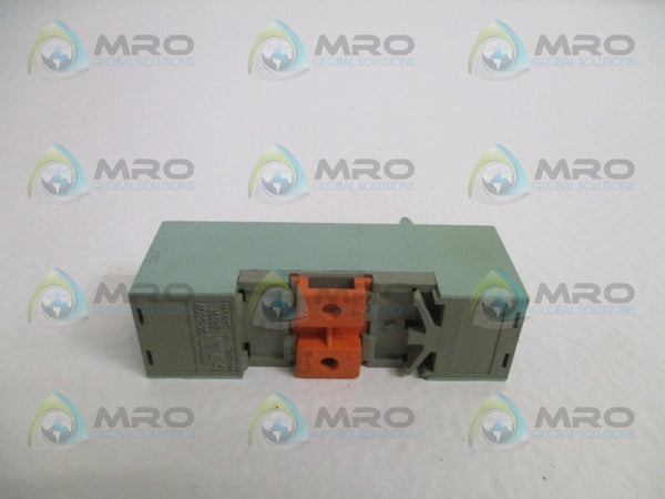 RELECO S7-MP RELAY SOCKET (AS PICTURED) UNMP