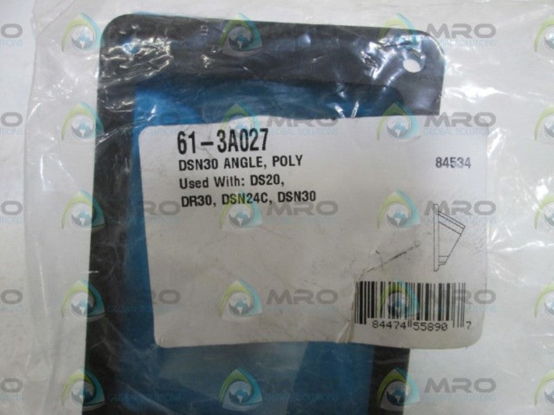 MELTRIC ANGLE BRACKET 61-3A027  NSMP