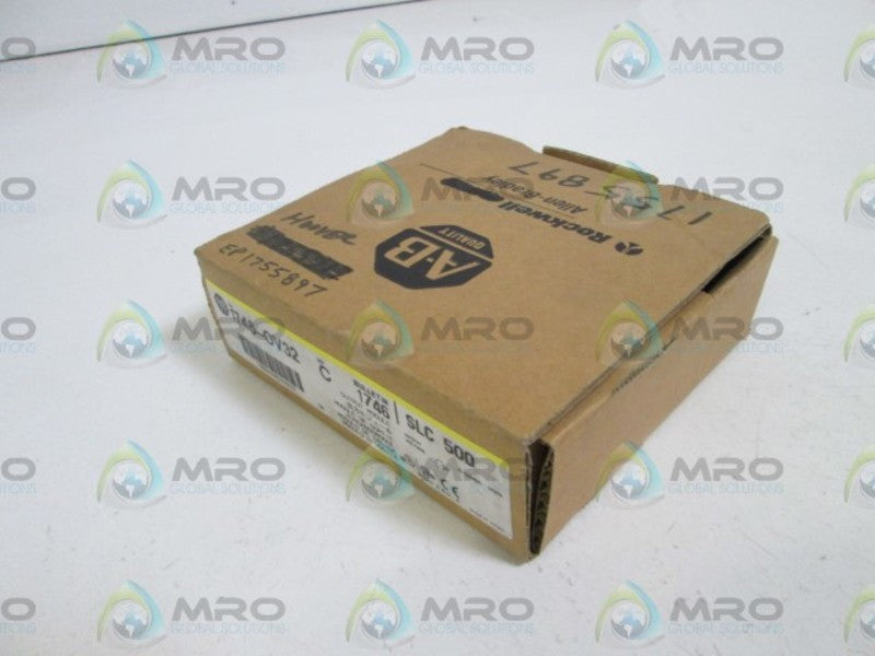 INDUSTRIAL SPARE PART SLC 500 1746-OV32 SER. C OUTPUT MODULE  NSMP