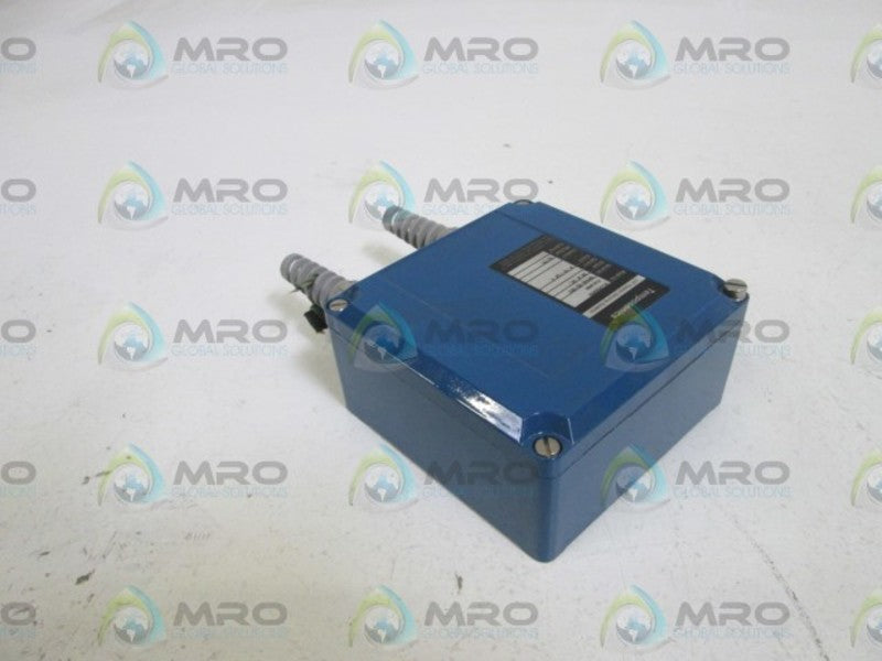 MTS TEMPOSONICS 011036050-3101000 POSITION SENSING SYSTEMS 0-+10V  NSNP