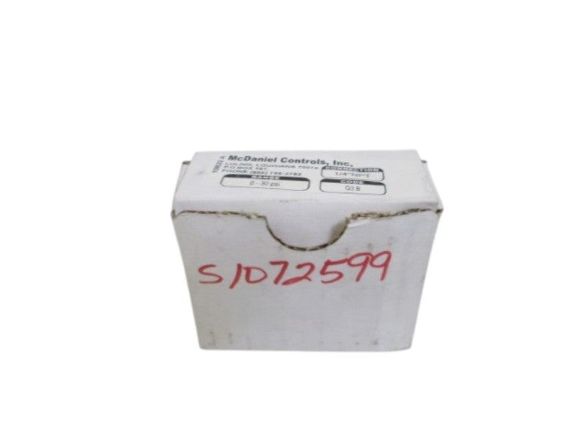 MC DANIEL CONTROLS, INC. GAUGE 1/4" NPT 0-30PSI Q3B NSMP