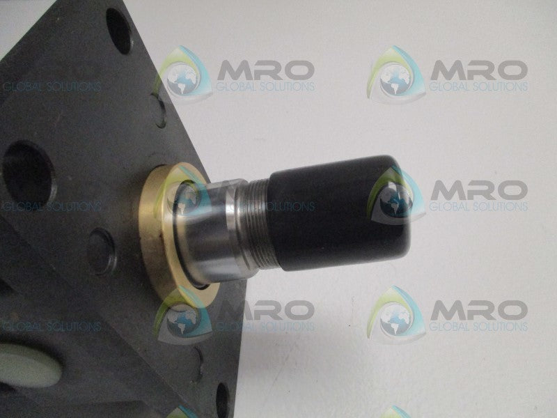 NACHI FJ-FAB1-80B-30TR-21 HYDRUALIC CYLINDER  NSNP