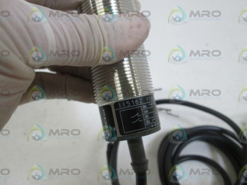 IFM EFECTOR II5162 INDUCTIVE PROXIMITY SENSOR NSMP