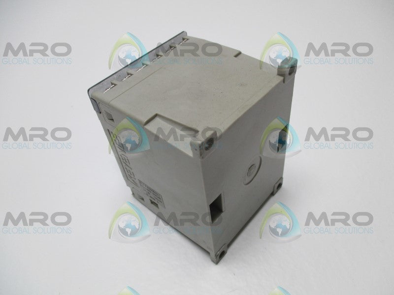 KEYENCE EG-547 AMPLIFIER UNIT  NSNP