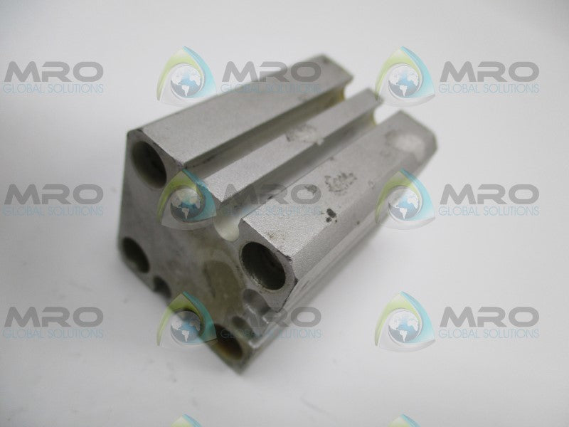 SMC CDQSB16-20D COMPACT CYLINDER  UNMP