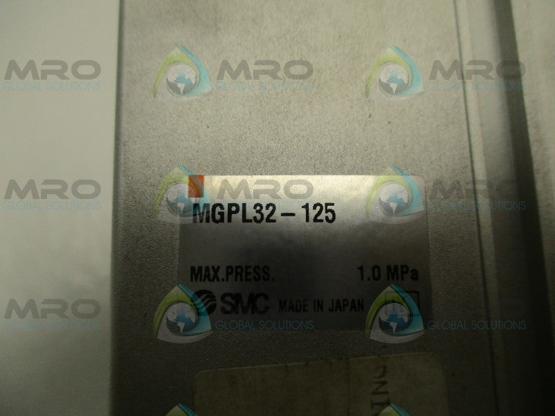 SMC MGPL32-125 COMPACT GUIDE CYLINDER  NSNP