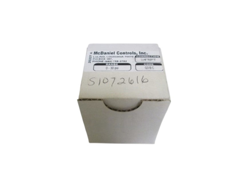 MC DANIEL CONTROLS, INC. GAUGE 1/4" NPT 0-30PSI Q3BC NSMP