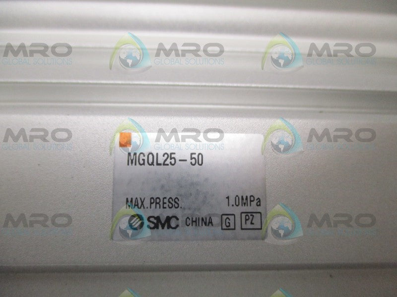 SMC MGQL25-50 COMPACT GUIDE CYLINDER  NSNP