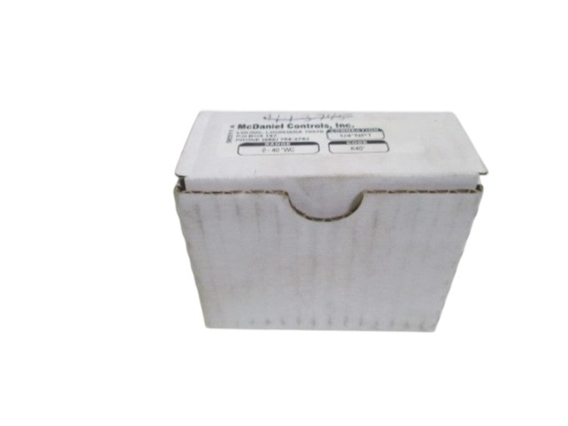 MC DANIEL CONTROLS, INC. GAUGE 1/4" NPT 0-40"WC K40" NSMP
