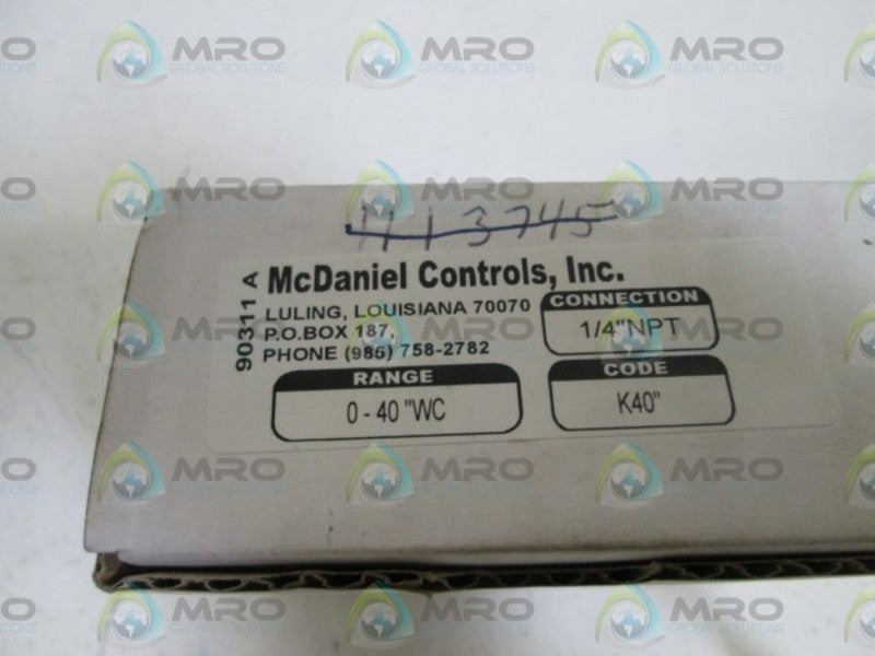 MC DANIEL CONTROLS, INC. GAUGE 1/4" NPT 0-40"WC K40" NSMP