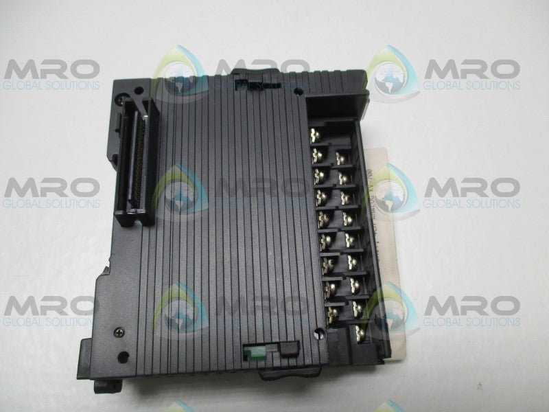 KEYENCE KV-AD40 NSNP