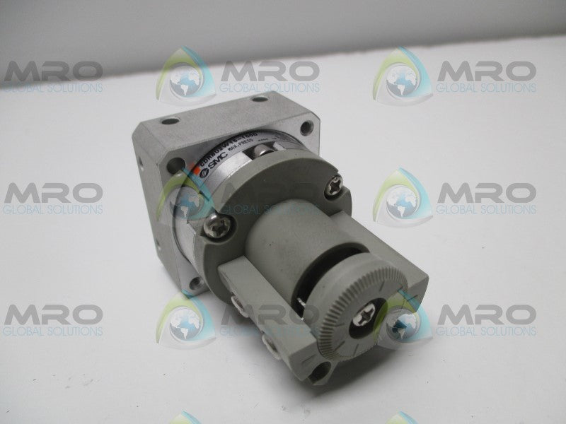 SMC CDRBU2W15-100D ROTARY ACTUATOR  NSNP
