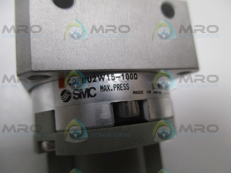 SMC CDRBU2W15-100D ROTARY ACTUATOR  NSNP