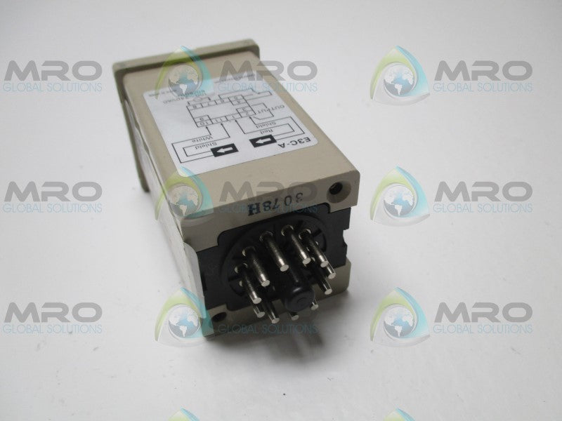 OMRON E3C-A PHOTOELECTRIC SWITCH AMPLIFIER (MISSING ACCESSORIES)  NSNP