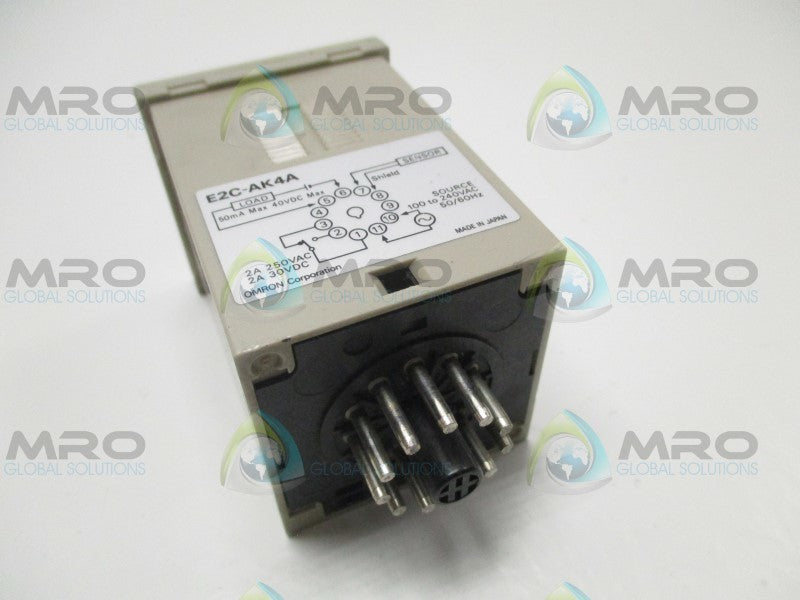 OMRON E2C-AK4A PROXIMITY SWITCH AMPLIFIER (AC)  UNMP