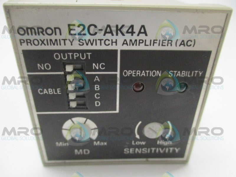 OMRON E2C-AK4A PROXIMITY SWITCH AMPLIFIER (AC)  UNMP