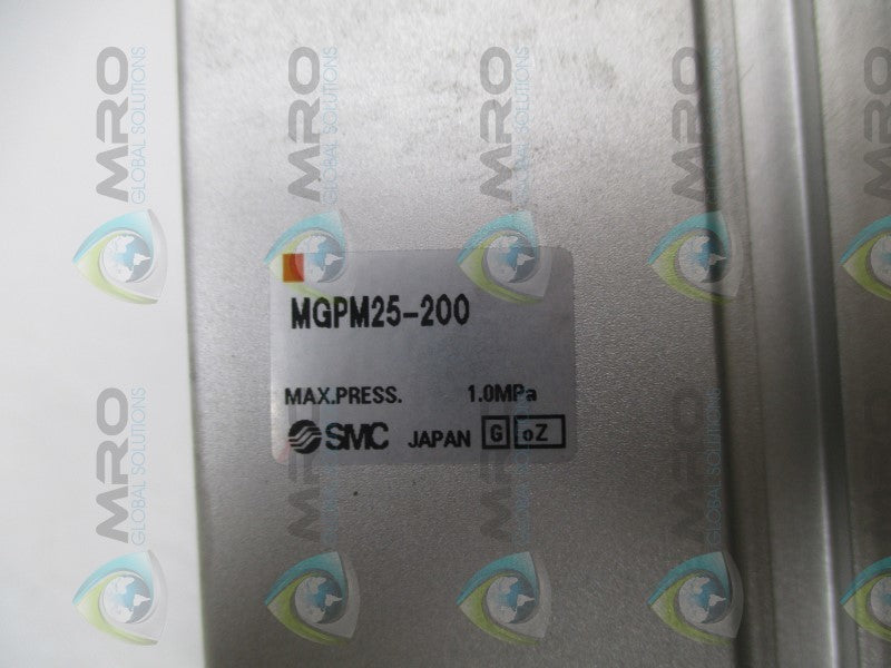 SMC MGPM25-200 COMPACT GUIDE CYLINDER   NSNP
