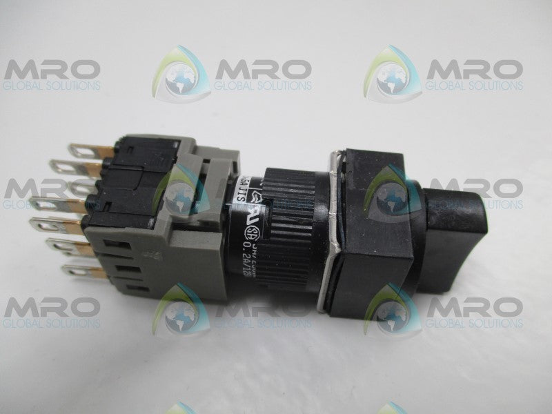 FUJI ELECTRIC AH165-SP3B33 COMMAND SWITCH  NSMP